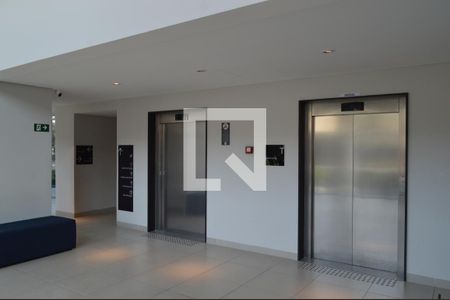 Studio para alugar com 37m², 1 quarto e sem vagaElevadores