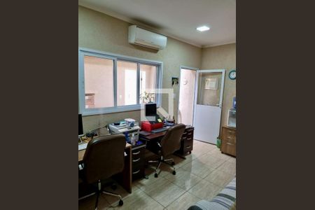 Casa à venda com 270m², 3 quartos e 2 vagas Casa à venda com 270m², 3 quartos e 2 vagasFoto 23