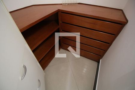Closet de apartamento para alugar com 1 quarto, 45m² em Vila Andrade, São Paulo