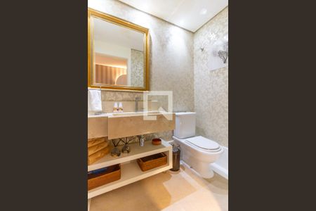 Apartamento à venda com 307m², 4 quartos e 5 vagasLavabo