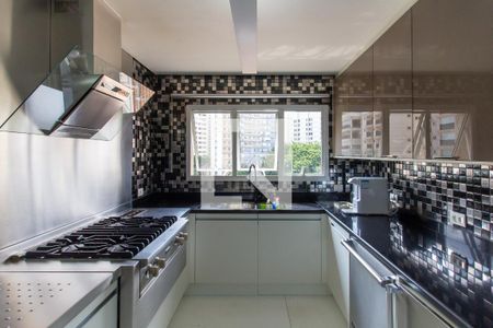 Apartamento à venda com 307m², 4 quartos e 5 vagasCozinha