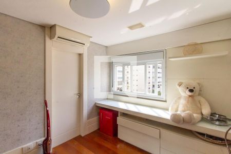 Apartamento à venda com 307m², 4 quartos e 5 vagasQuarto 4 - Suíte