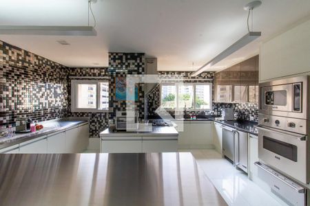 Apartamento à venda com 307m², 4 quartos e 5 vagasCozinha