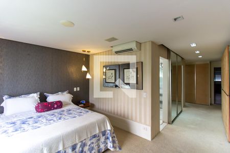 Apartamento à venda com 307m², 4 quartos e 5 vagasQuarto 1 - Suíte