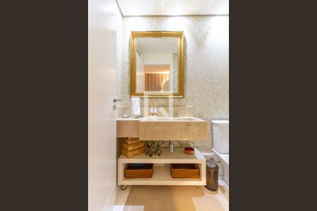 Apartamento à venda com 307m², 4 quartos e 5 vagasLavabo