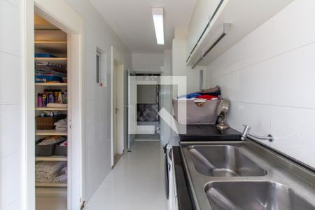 Apartamento à venda com 307m², 4 quartos e 5 vagasÁrea de Serviço