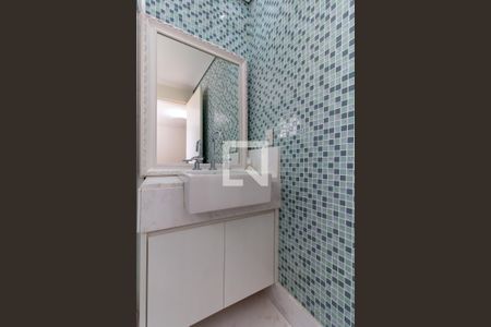 Apartamento à venda com 307m², 4 quartos e 5 vagasBanheiro da Suíte 3