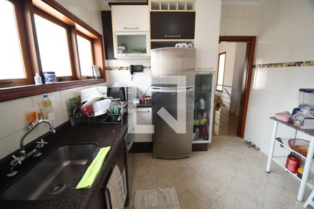 Casa para alugar com 275m², 3 quartos e 5 vagasCozinha