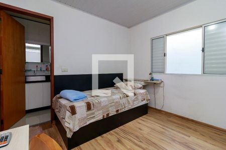 Casa à venda com 180m², 2 quartos e 2 vagasSuíte 1