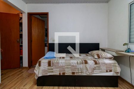 Casa à venda com 180m², 2 quartos e 2 vagasSuíte 1