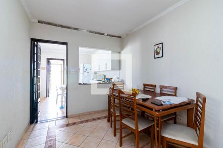 Casa à venda com 383m², 4 quartos e 2 vagasSala de Jantar