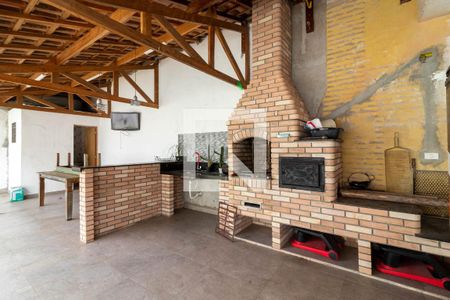 Casa à venda com 383m², 4 quartos e 2 vagasChurrasqueira