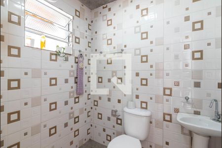 Casa à venda com 383m², 4 quartos e 2 vagasBanheiro 2