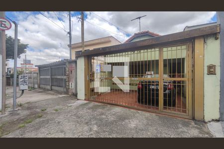 Casa à venda com 383m², 4 quartos e 2 vagasFachada