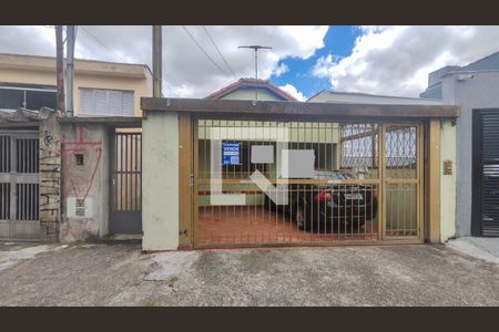 Casa à venda com 383m², 4 quartos e 2 vagasFachada