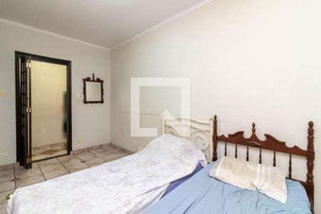 Casa à venda com 383m², 4 quartos e 2 vagasQuarto 2