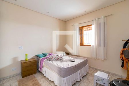 Casa à venda com 383m², 4 quartos e 2 vagasQuarto 3