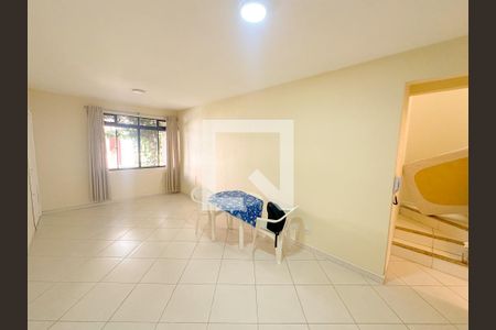 Sala de apartamento para alugar com 3 quartos, 122m² em Ingleses do Rio Vermelho, Florianópolis