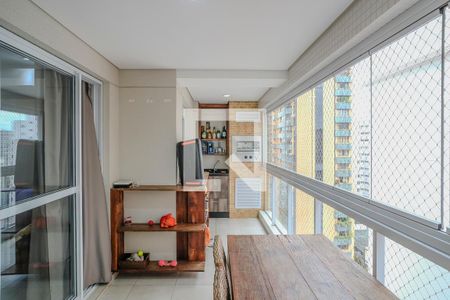 Apartamento à venda com 107m², 2 quartos e 3 vagasVaranda gourmet