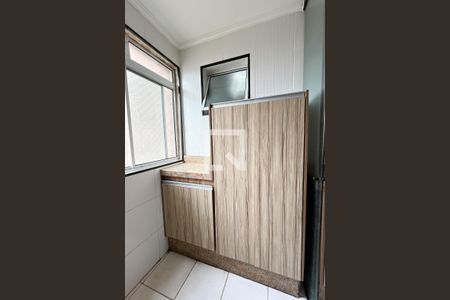 Apartamento à venda com 70m², 3 quartos e 1 vagaÁrea de Serviço