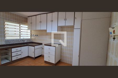 Apartamento para alugar com 120m², 3 quartos e 2 vagas Apartamento para alugar com 120m², 3 quartos e 2 vagasCozinha