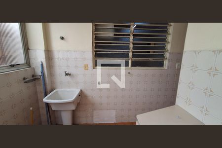 Apartamento para alugar com 120m², 3 quartos e 2 vagas Apartamento para alugar com 120m², 3 quartos e 2 vagasÁrea de Serviço