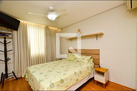 Apartamento à venda com 208m², 3 quartos e 2 vagasSuíte