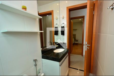Apartamento à venda com 208m², 3 quartos e 2 vagasBanheiro Social