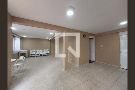 Apartamento à venda com 60m², 2 quartos e sem vagaSalão de Festas