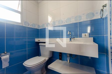 Apartamento à venda com 53m², 2 quartos e 1 vaga Apartamento à venda com 53m², 2 quartos e 1 vagaBanheiro