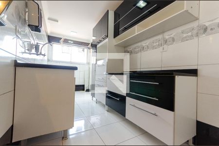 Apartamento à venda com 53m², 2 quartos e 1 vaga Apartamento à venda com 53m², 2 quartos e 1 vagaCozinha