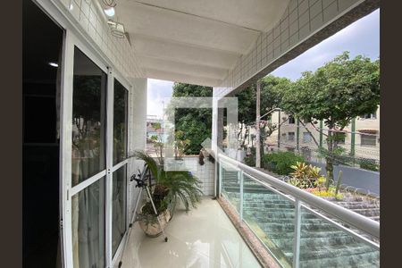 Casa à venda com 120m², 4 quartos e 1 vagaVaranda do Quarto 4