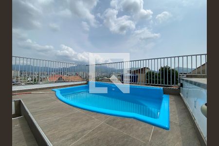 Casa à venda com 120m², 4 quartos e 1 vagaTerraço