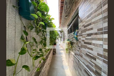 Casa à venda com 120m², 4 quartos e 1 vagaÁrea de Serviço