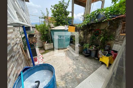 Casa à venda com 120m², 4 quartos e 1 vagaQuintal