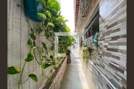 Casa à venda com 120m², 4 quartos e 1 vagaÁrea de Serviço