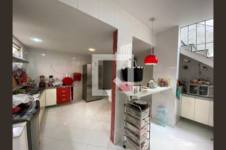 Casa à venda com 120m², 4 quartos e 1 vagaCozinha