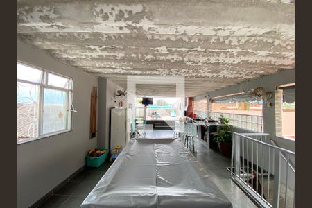 Casa à venda com 120m², 4 quartos e 1 vagaTerraço