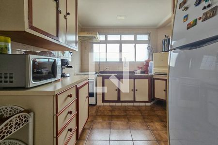 Apartamento para alugar com 193m², 3 quartos e 2 vagasCozinha