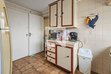 Apartamento para alugar com 193m², 3 quartos e 2 vagasCozinha