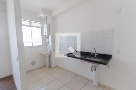 Apartamento à venda com 54m², 2 quartos e 1 vaga Apartamento à venda com 54m², 2 quartos e 1 vagaCozinha e Área de Serviço