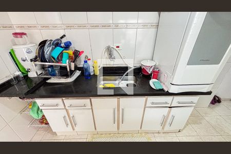 Casa à venda com 123m², 3 quartos e 2 vagas Casa à venda com 123m², 3 quartos e 2 vagasCozinha