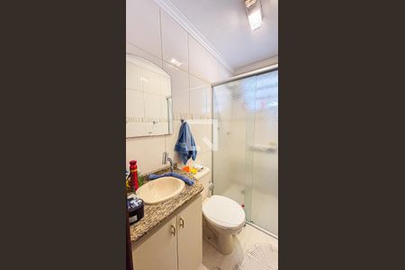 Casa à venda com 123m², 3 quartos e 2 vagas Casa à venda com 123m², 3 quartos e 2 vagasBanheiro