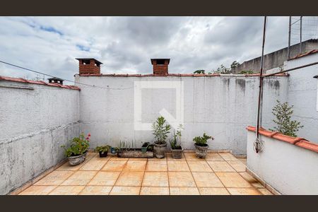 Casa à venda com 123m², 3 quartos e 2 vagas Casa à venda com 123m², 3 quartos e 2 vagasÁrea comum - Churrasqueira