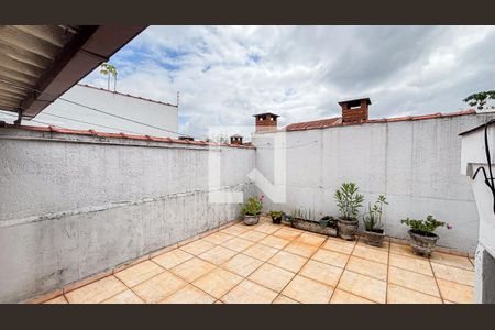 Casa à venda com 123m², 3 quartos e 2 vagas Casa à venda com 123m², 3 quartos e 2 vagasÁrea comum - Churrasqueira