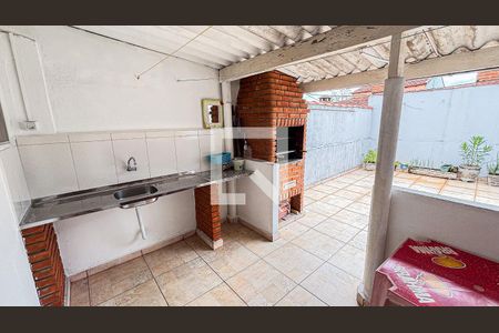 Casa à venda com 123m², 3 quartos e 2 vagas Casa à venda com 123m², 3 quartos e 2 vagasÁrea comum - Churrasqueira