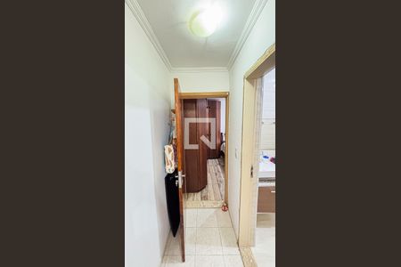 Casa à venda com 123m², 3 quartos e 2 vagas Casa à venda com 123m², 3 quartos e 2 vagasCorredor