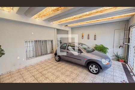 Casa à venda com 123m², 3 quartos e 2 vagas Casa à venda com 123m², 3 quartos e 2 vagasGaragem