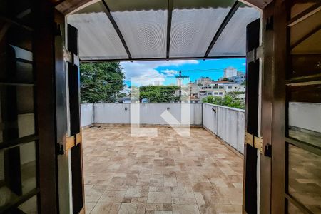 Casa à venda com 200m², 4 quartos e 2 vagasQuarto 1