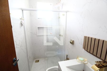 Casa para alugar com 270m², 4 quartos e 6 vagasBanheiro